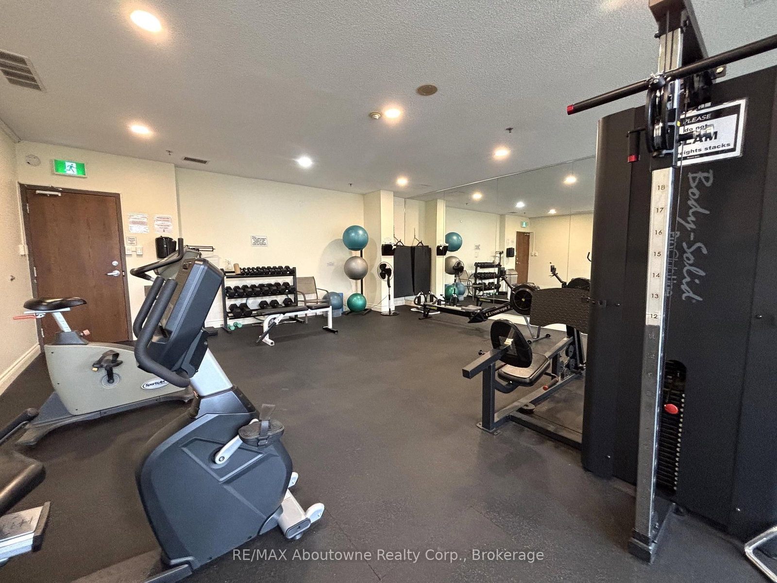2511 Lakeshore Road W • #406 • Oakville, ON photo 39