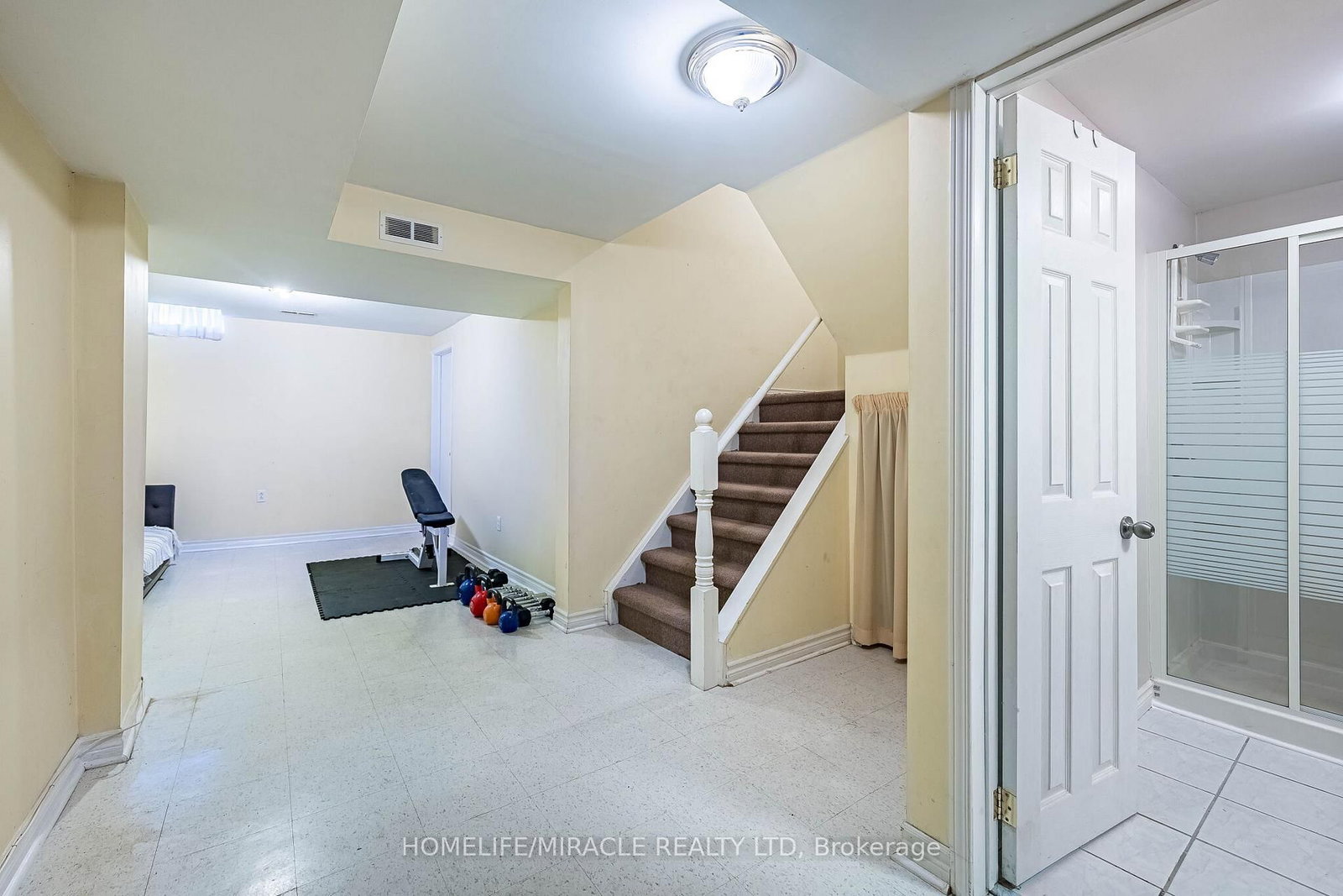 2447 New Wood Drive • Oakville, ON photo 30