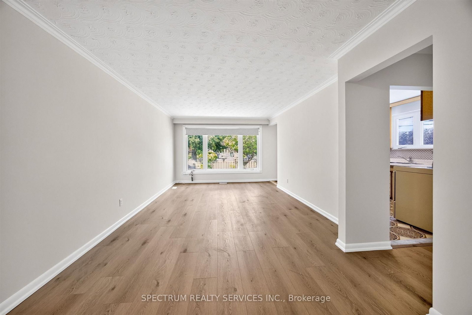 37 Newlin Crescent • Toronto, ON photo 17