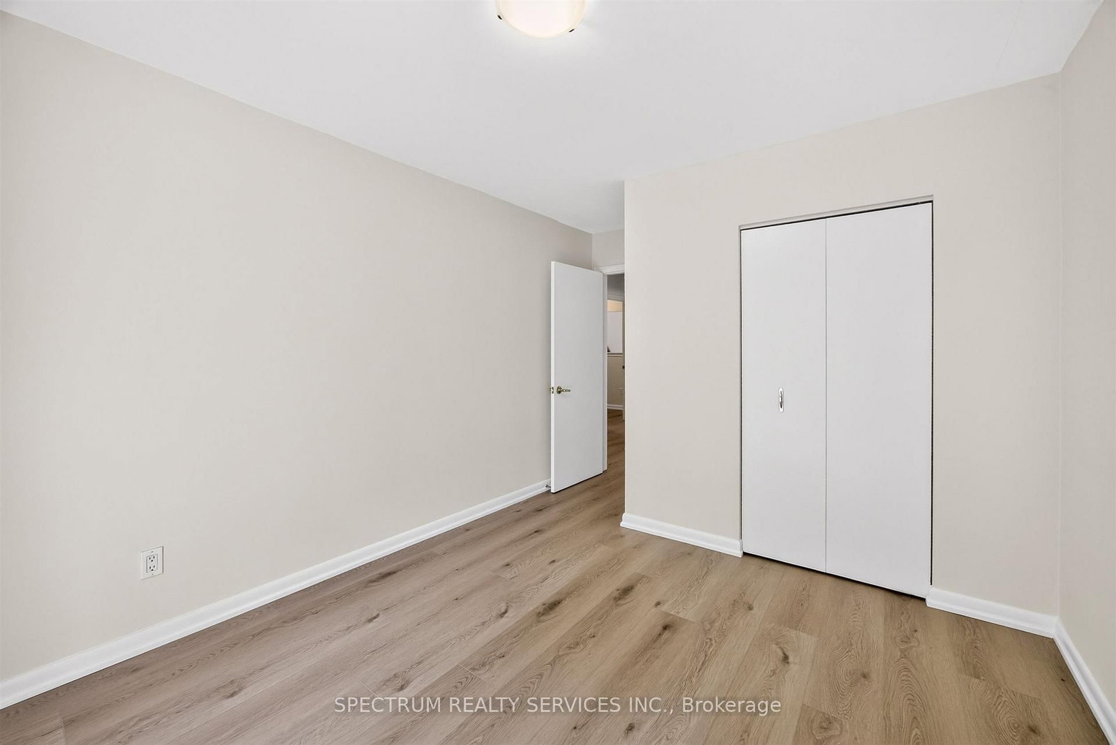 37 Newlin Crescent • Toronto, ON photo 26