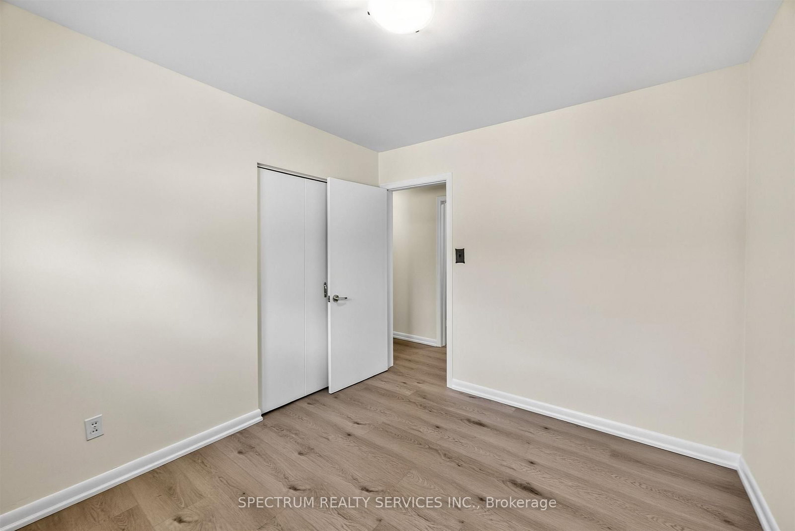 37 Newlin Crescent • Toronto, ON photo 30