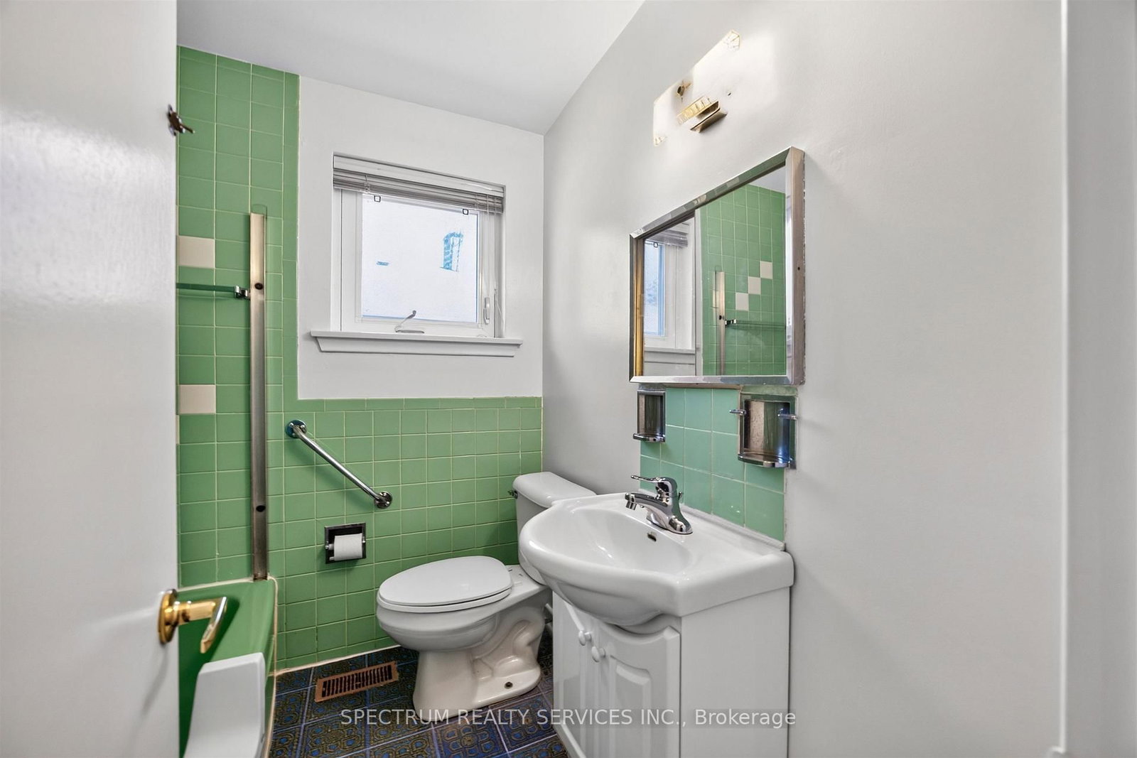37 Newlin Crescent • Toronto, ON photo 31