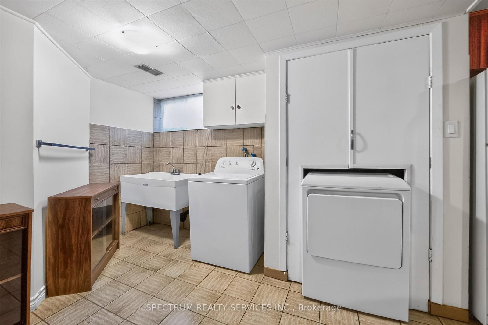 37 Newlin Crescent • Toronto, ON photo 43