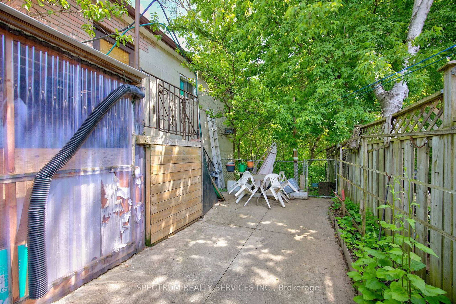 37 Newlin Crescent • Toronto, ON photo 47