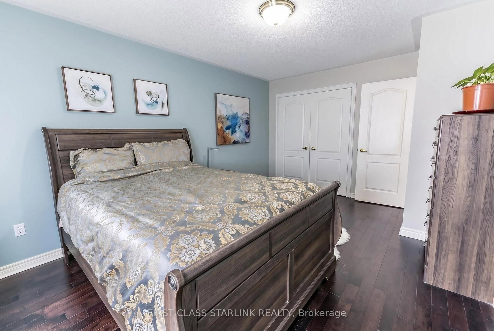 5467 Planters Wood Court • Mississauga, ON photo 36