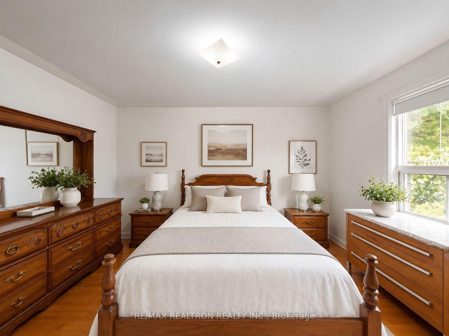 9 Clevedon Street E • Toronto, ON photo 17