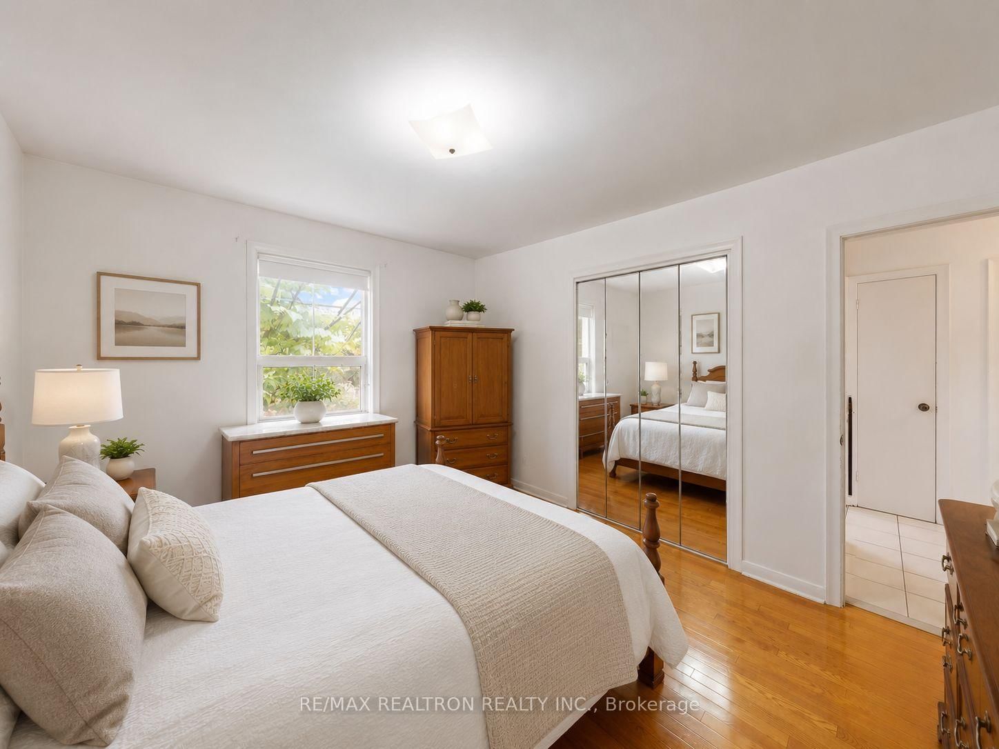 9 Clevedon Street E • Toronto, ON photo 18