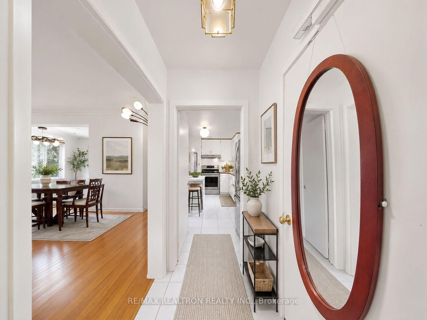 9 Clevedon Street E • Toronto, ON photo 8