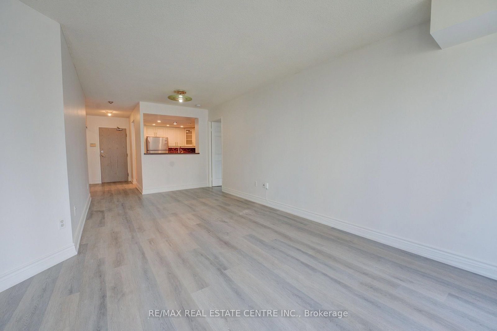 325 Webb Drive • #1405 • Mississauga, ON photo 16