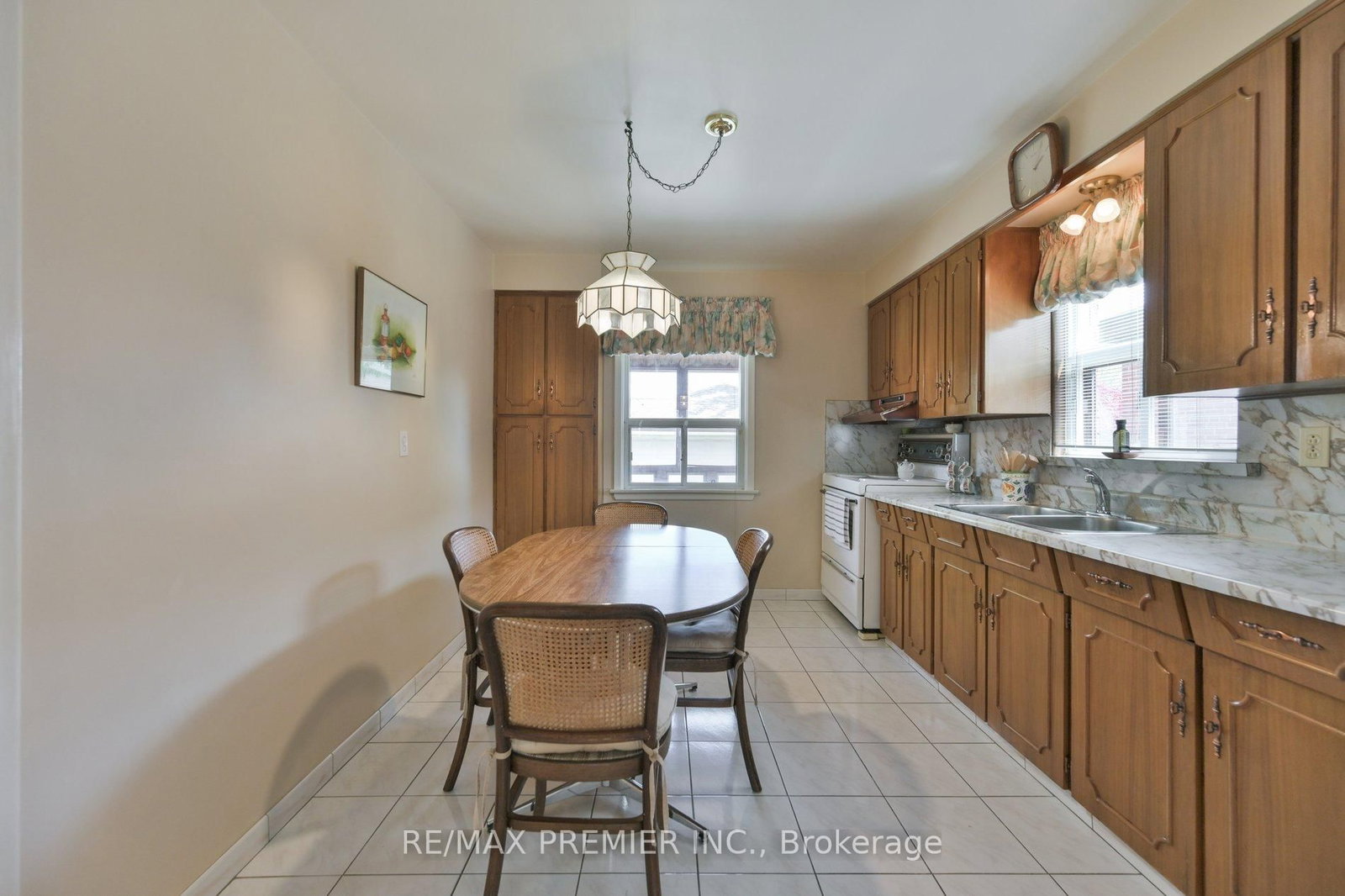 81 Macleod Street • Toronto, ON photo 11