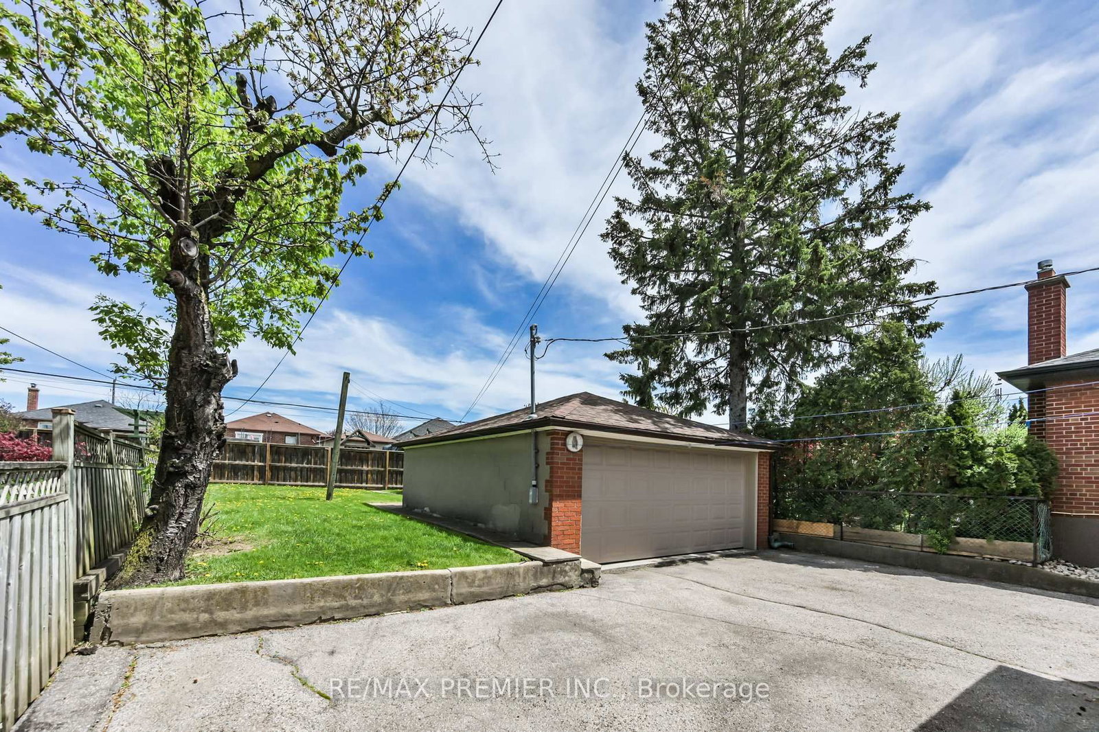 81 Macleod Street • Toronto, ON photo 28