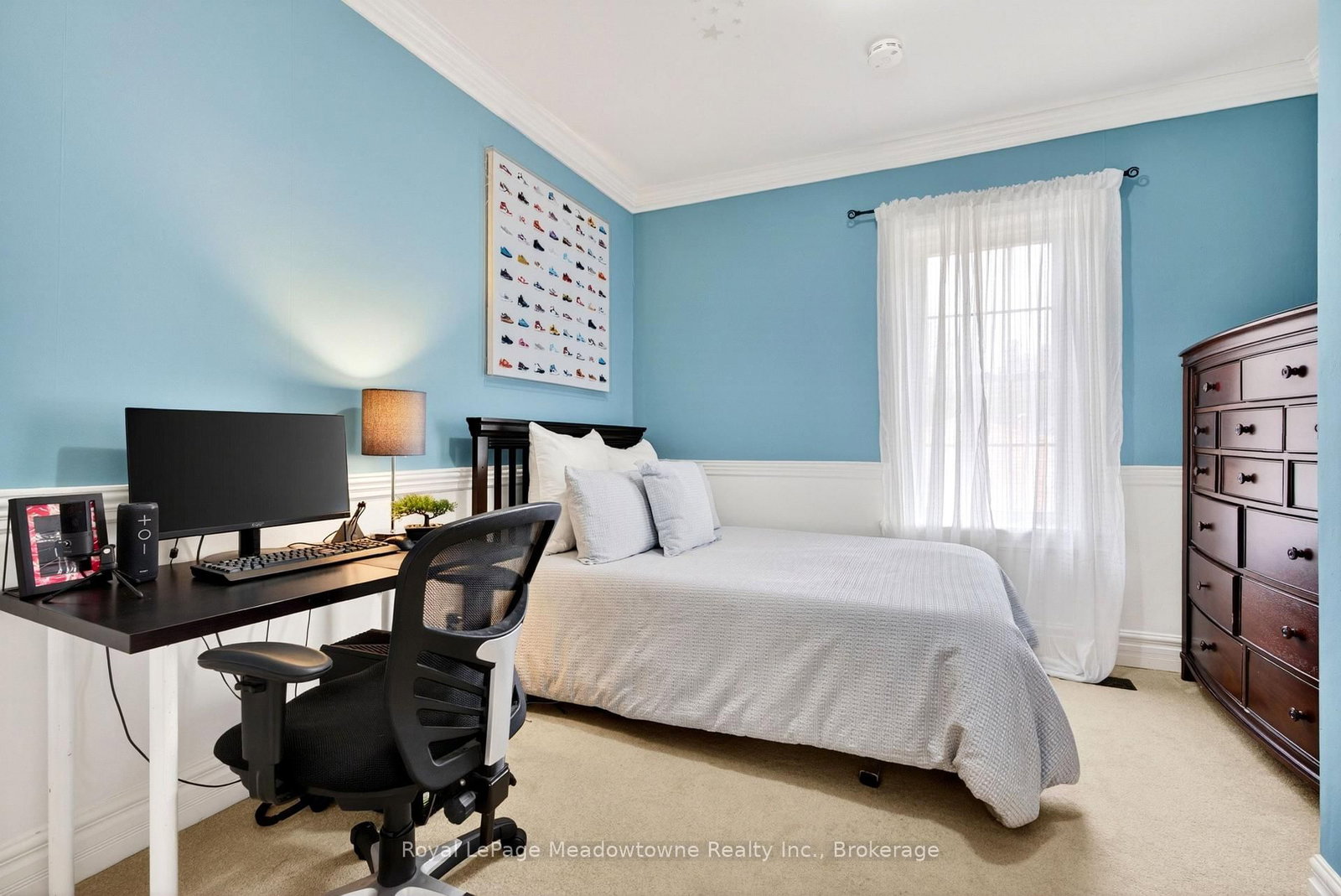 53 CAMPBELL Avenue E • Milton, ON photo 26