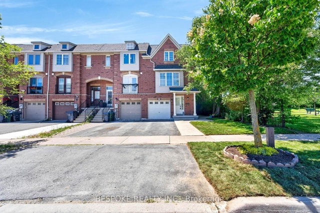 95 West Oak Crescent