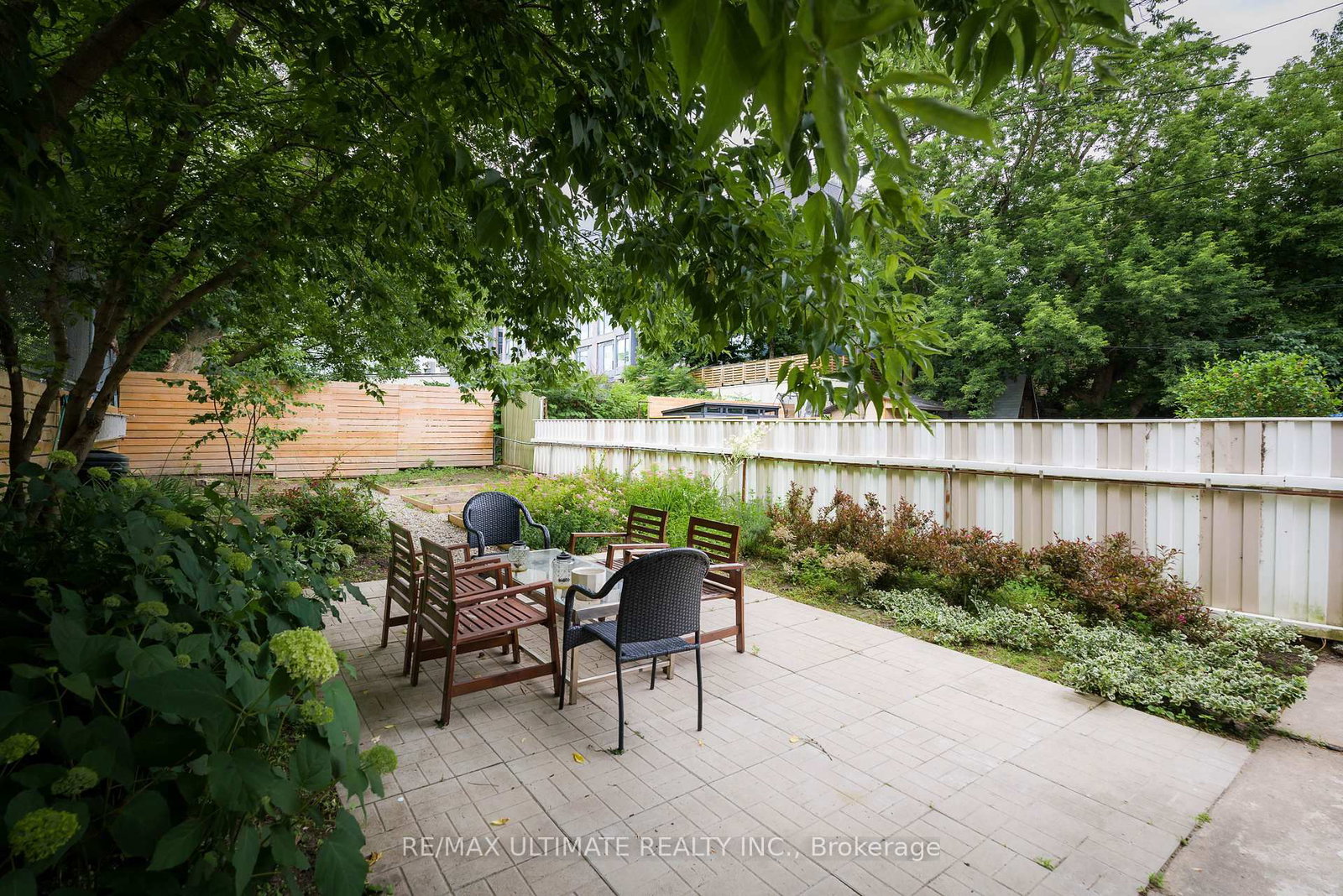 56 WRIGHT Avenue • Toronto, ON photo 9