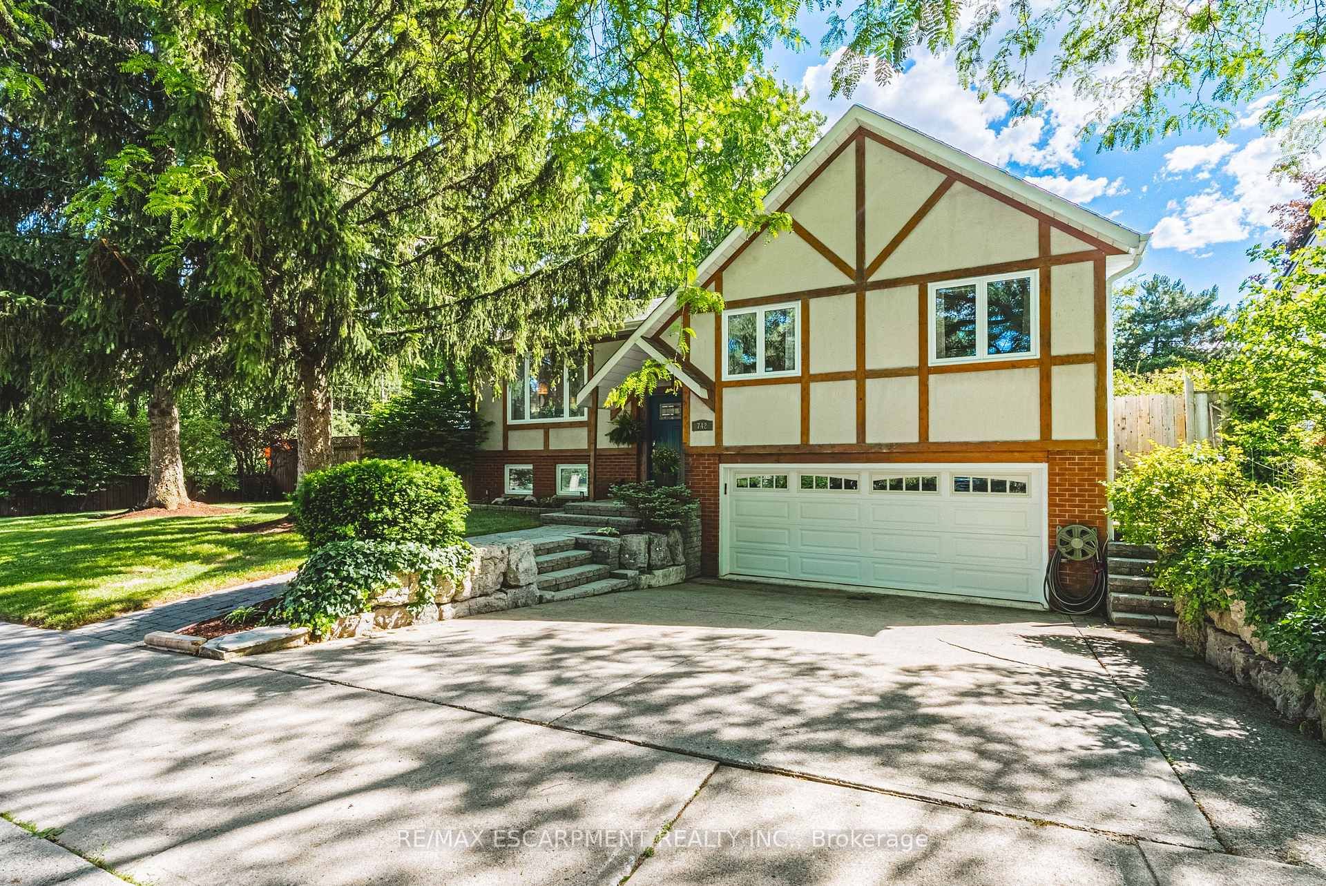 742 Francis Road