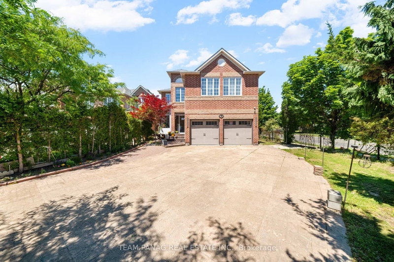 home for sale on 8 Shallimar Court