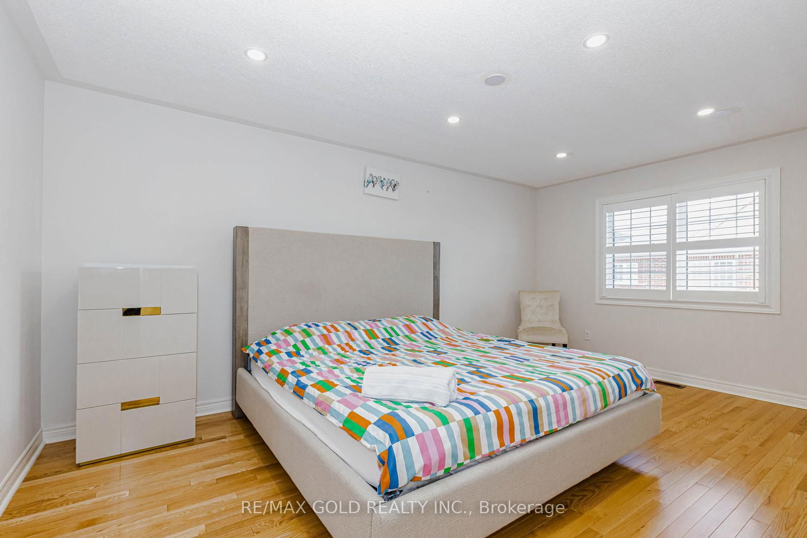 566 Bessborough Drive • Milton, ON photo 49