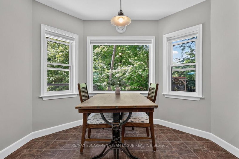 403 Donald Campbell Milton,ON L9T 1C1 — Photo 17