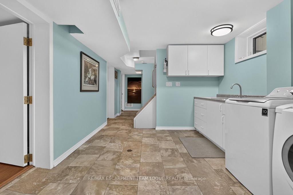 403 Donald Campbell Milton,ON L9T 1C1 — Photo 30