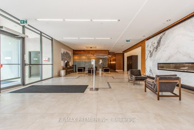 Unit 2101 — 17 Zorra Street — photo 4
