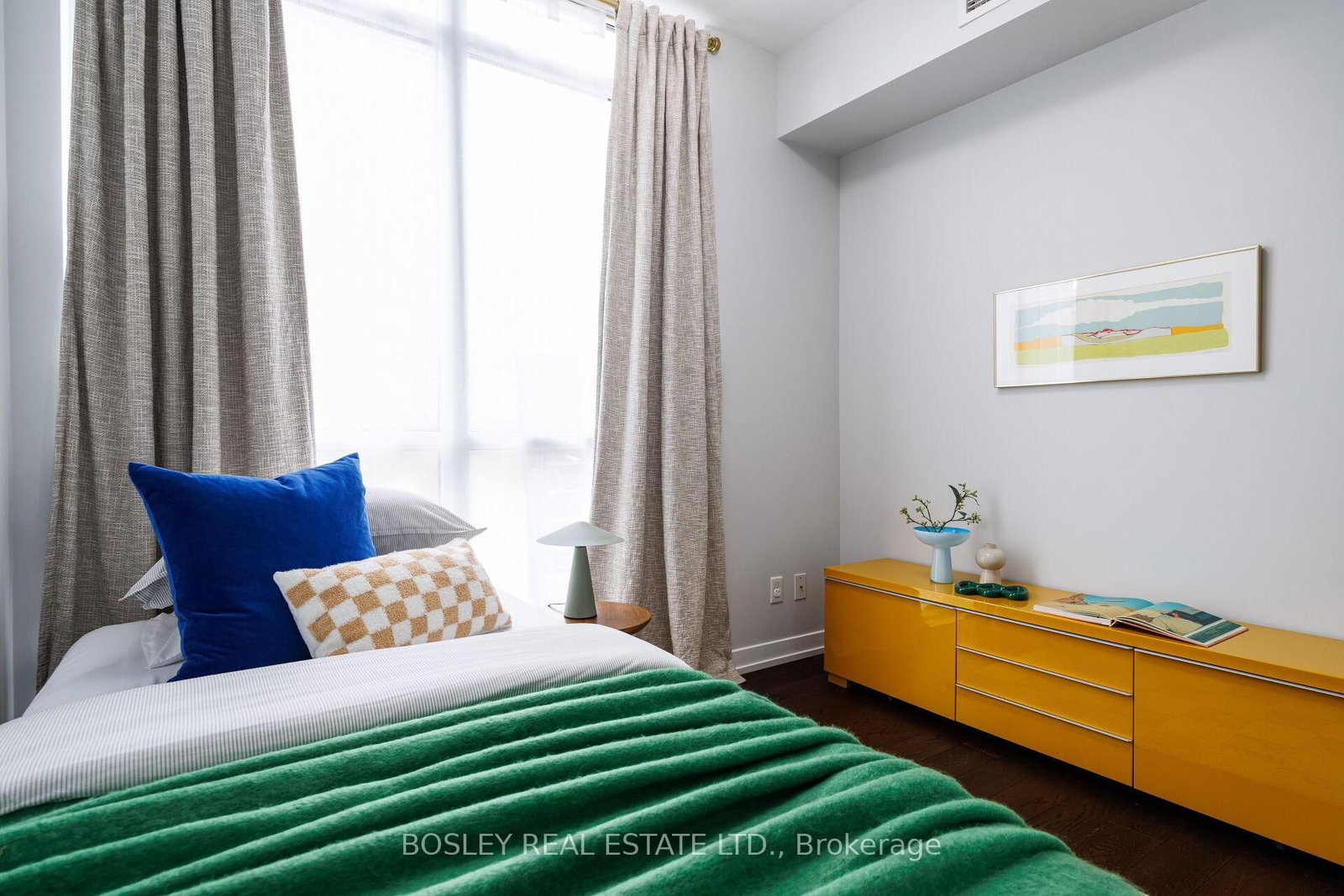 36 Howard Park Avenue • #209 • Toronto, ON photo 11