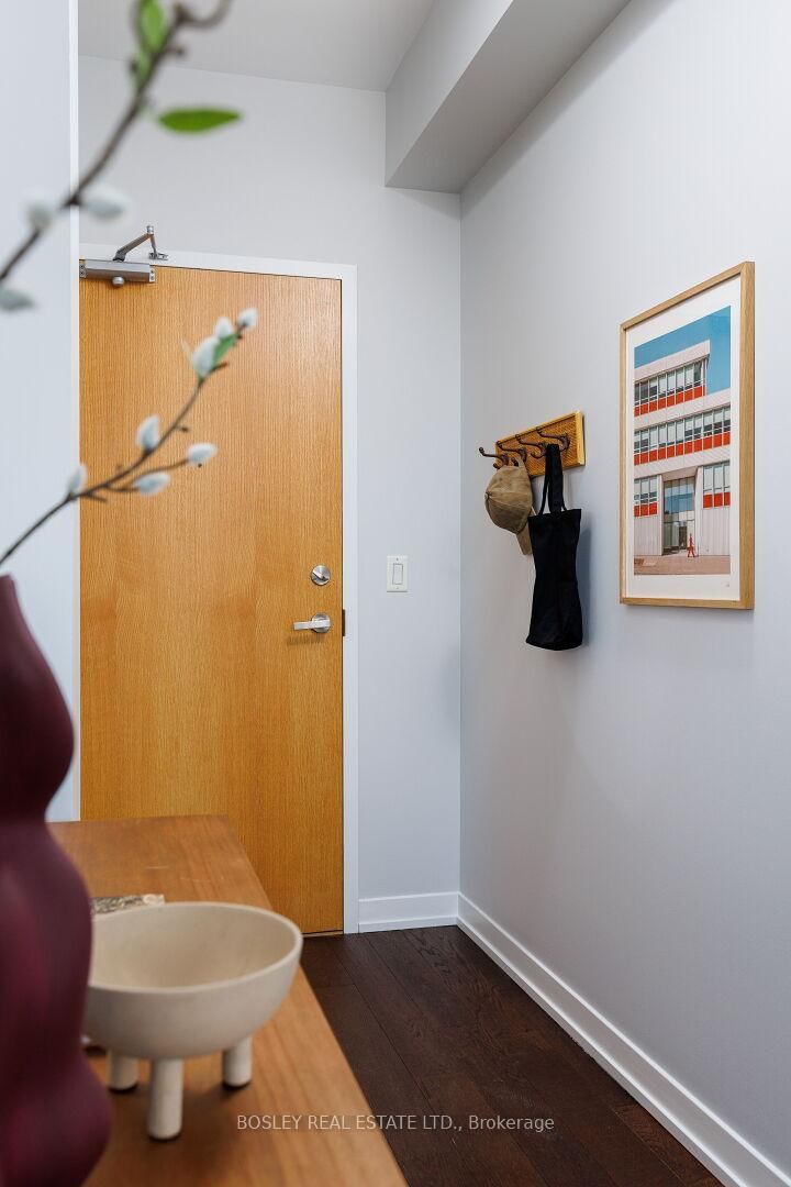 36 Howard Park Avenue • #209 • Toronto, ON photo 37