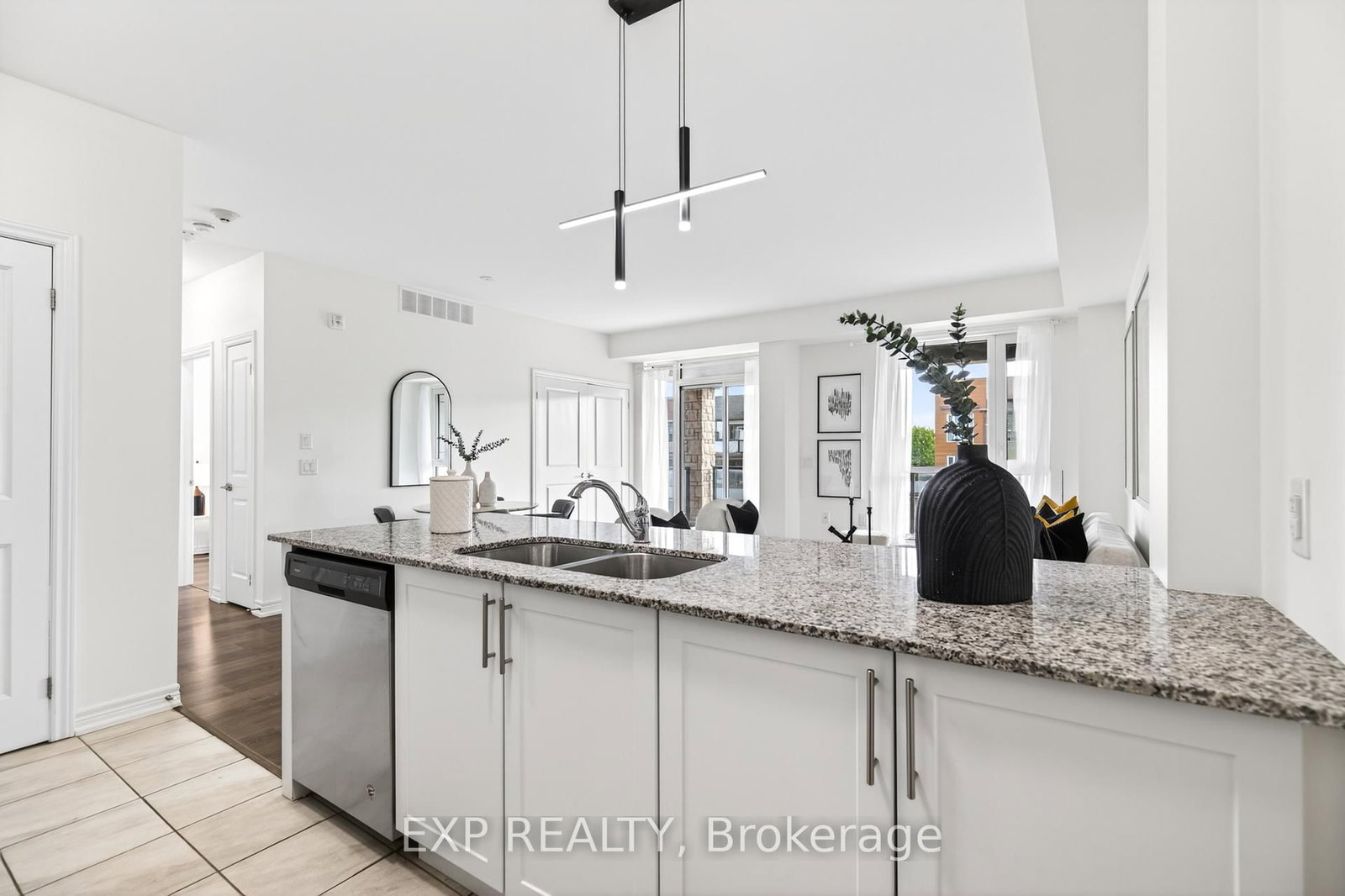 2388 Khalsa Gate • #212 • Oakville, ON photo 14