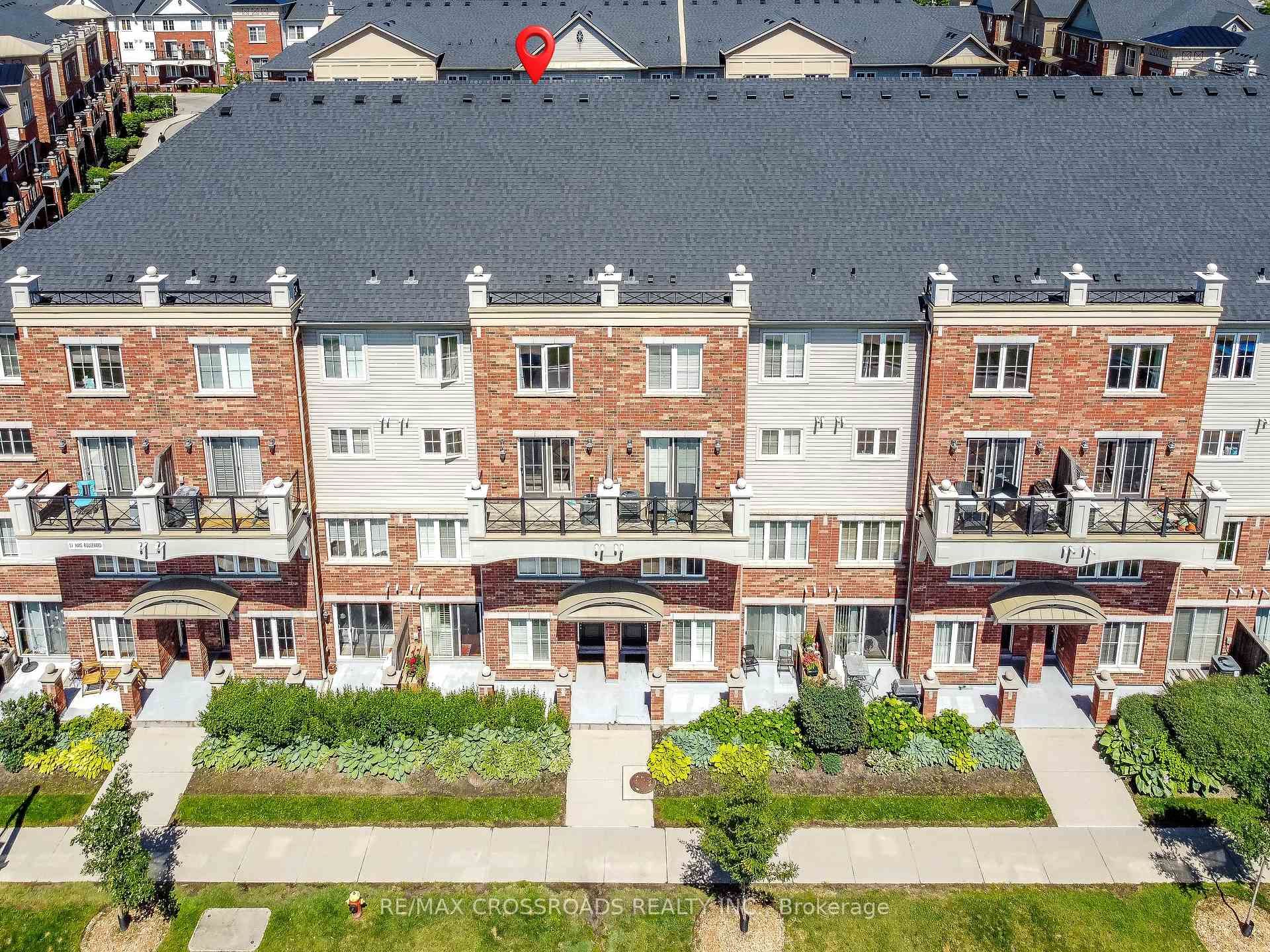 51 Hays Boulevard, Unit 19