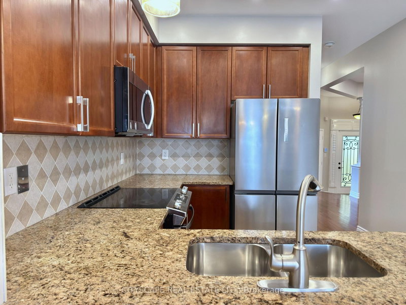 5409 Bestview Mississauga,Ontario L5M 0B8 — Photo 12