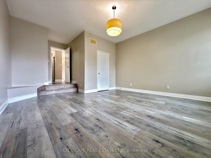 5409 Bestview Mississauga,Ontario L5M 0B8 — Photo 16