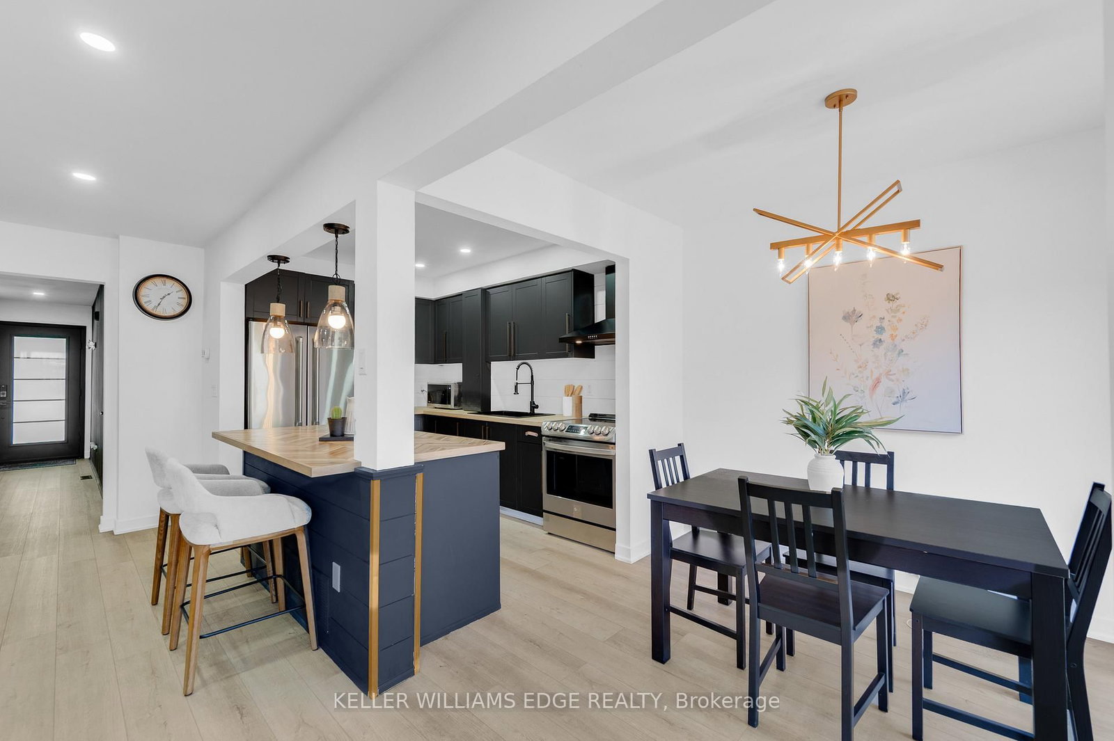 5275 Banting Court • Burlington, ON photo 11