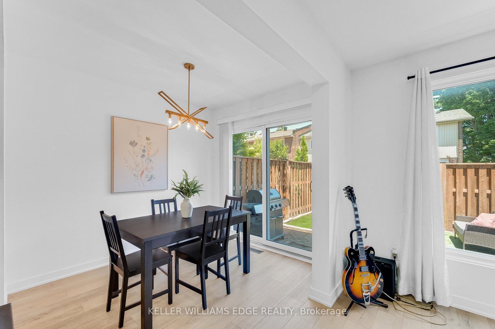 5275 Banting Court • Burlington, ON photo 12
