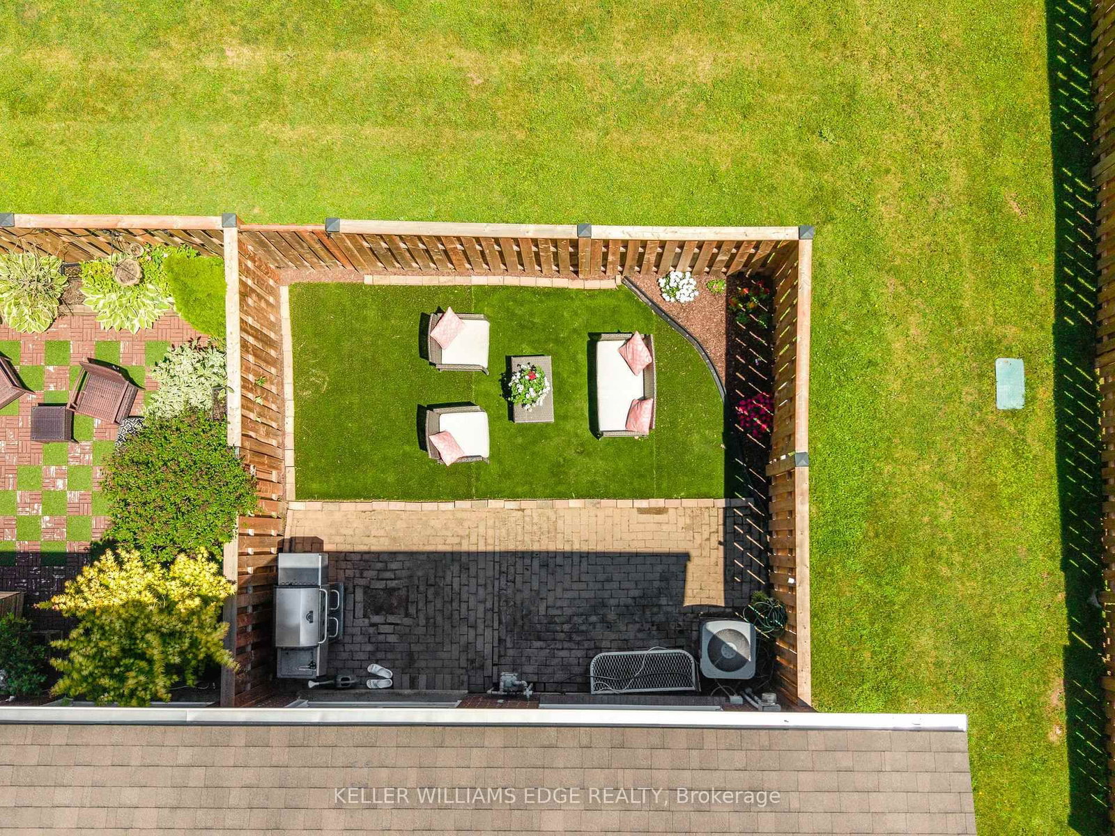 5275 Banting Court • Burlington, ON photo 39