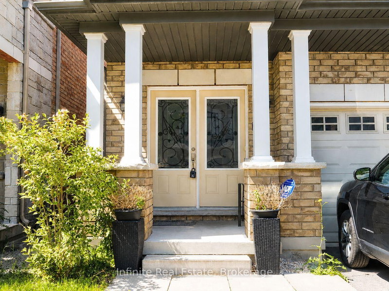 39 Lola Crescent