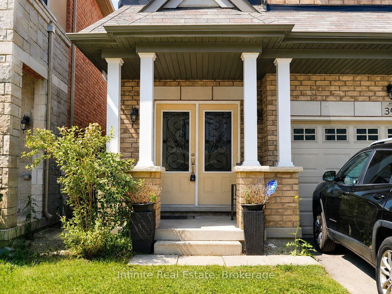 39 Lola Crescent