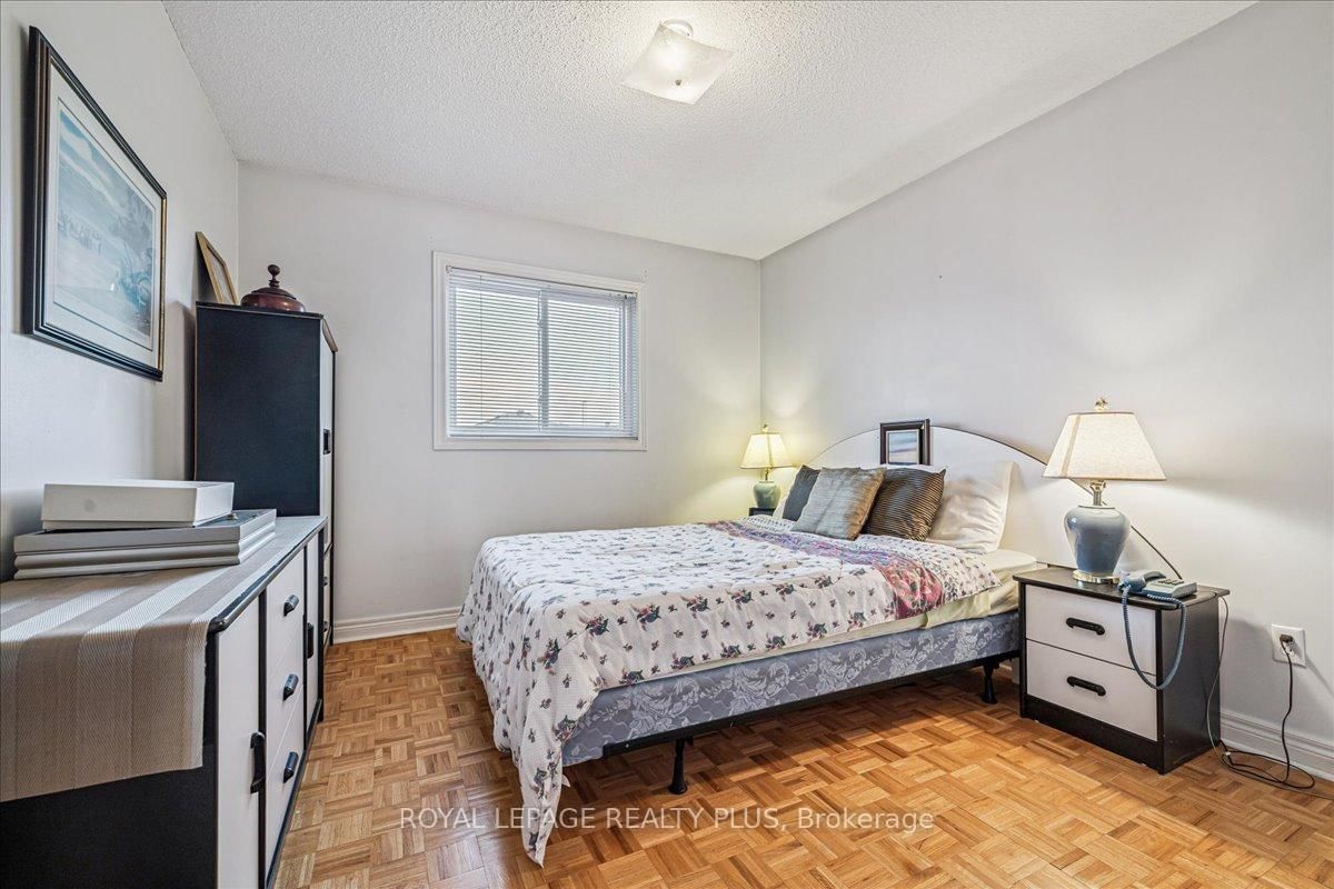 3561 Old Orchard Park Drive • Mississauga, ON photo 35