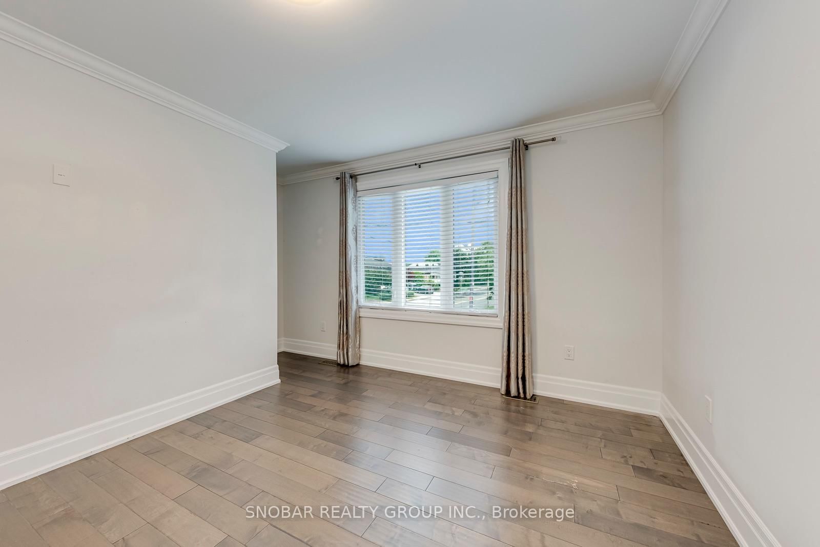 1 Aura Lea Boulevard • Toronto, ON photo 26