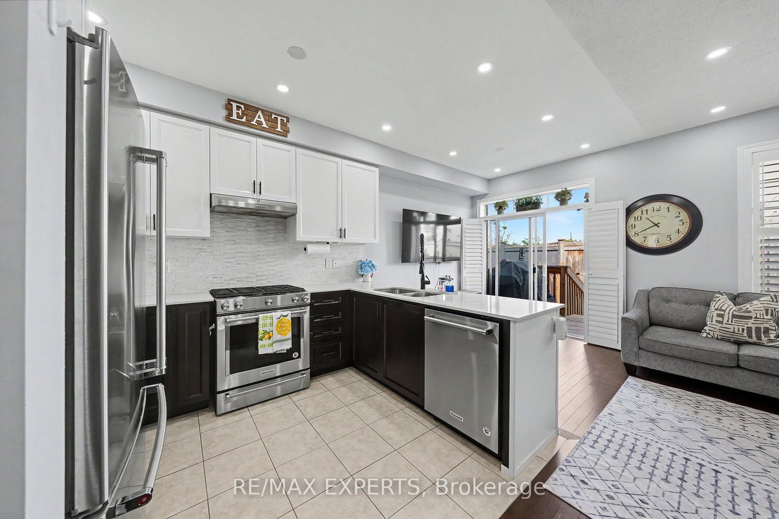 8 Morra Avenue • Caledon, ON photo 6