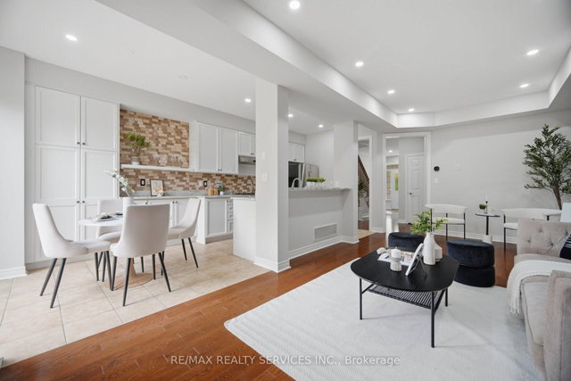 21 Waterville Way