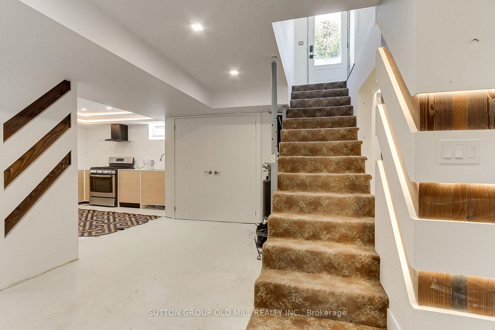 23 Moore Park Crescent