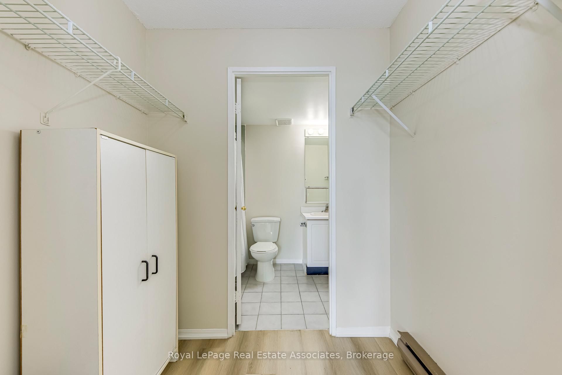 4185 Shipp Drive, Unit Ph18
