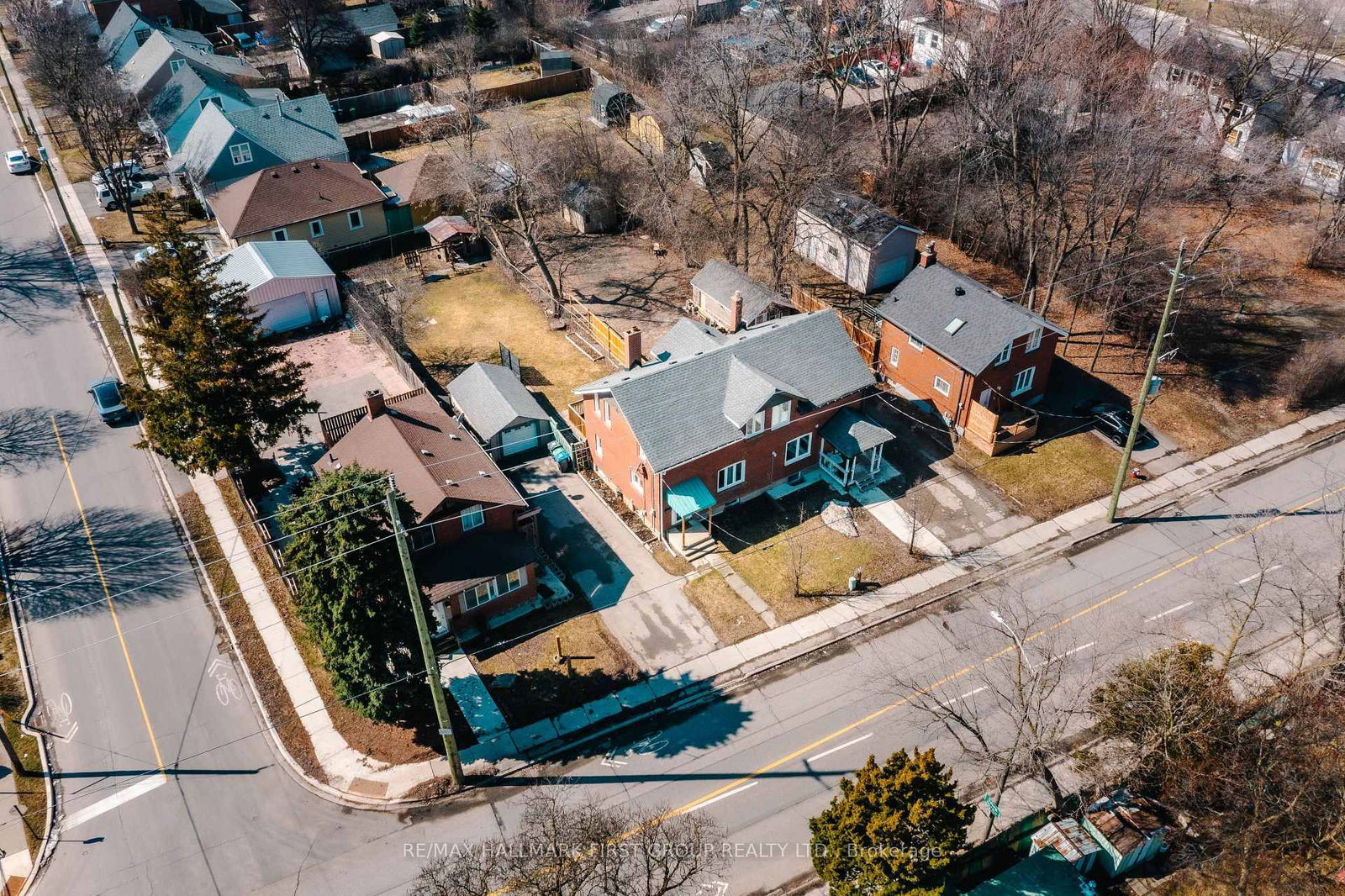 Listing Image 7