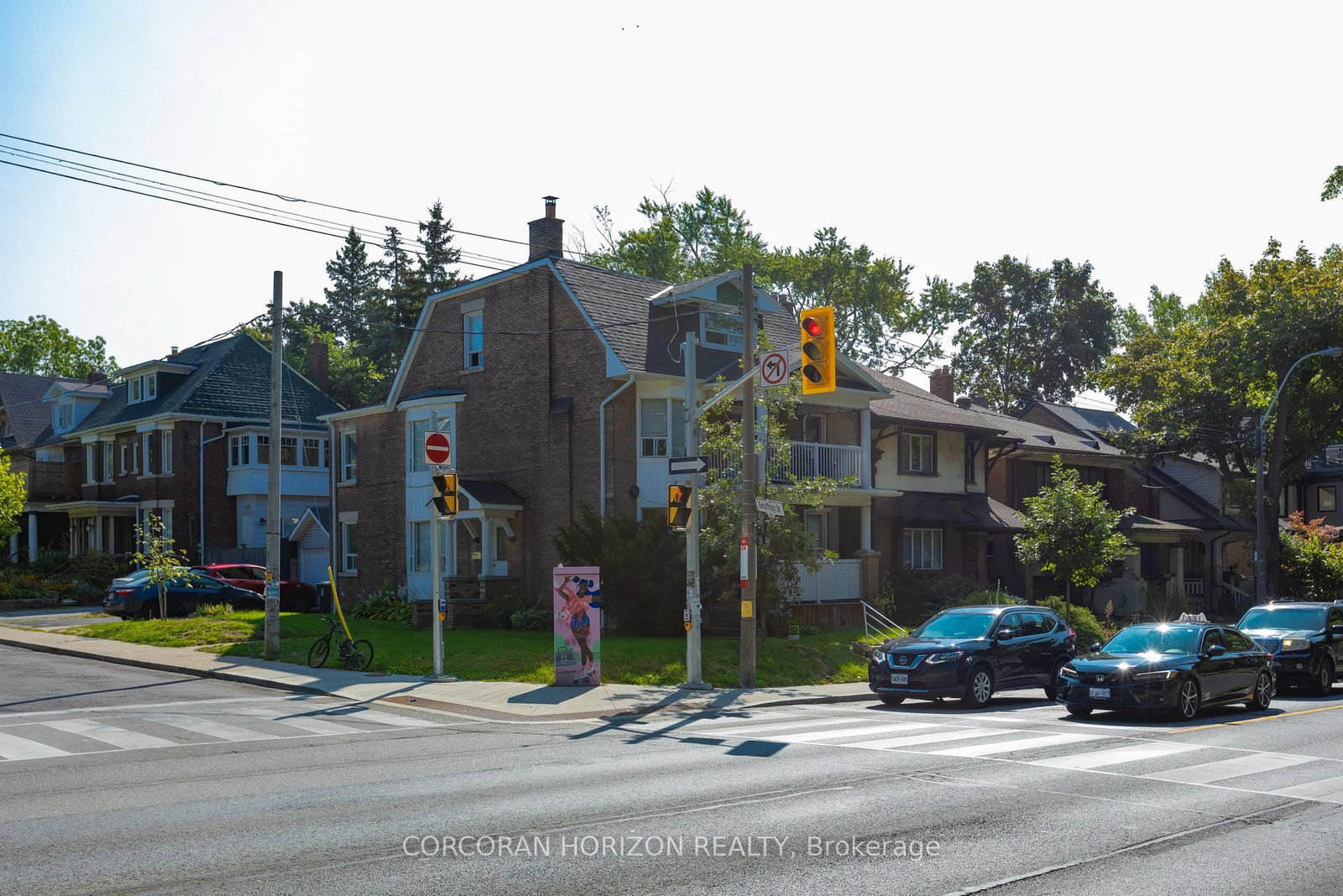 355 Parkside Drive, Toronto, ON, photo 4