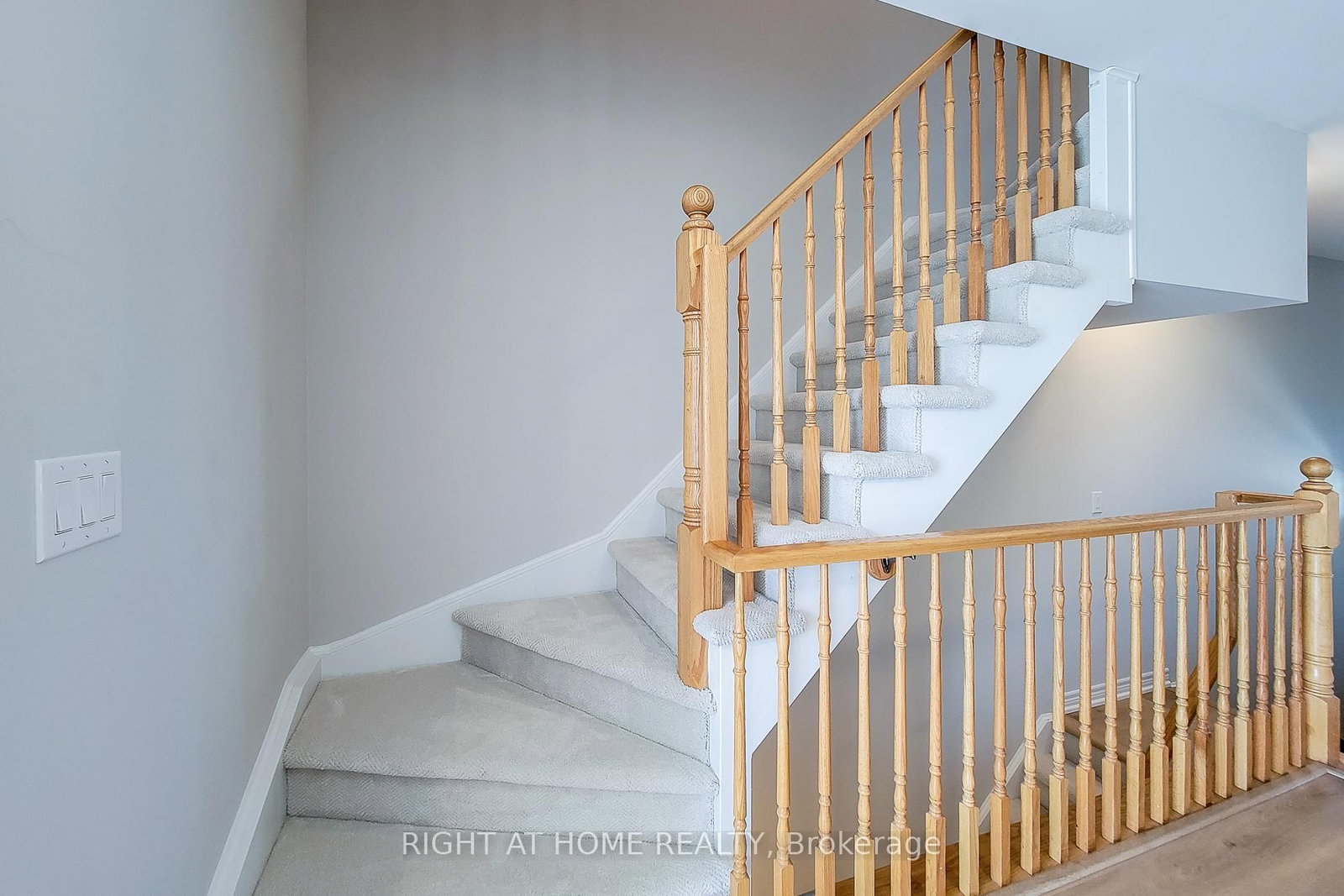 1380 Costigan Road • #33 • Milton, ON photo 12