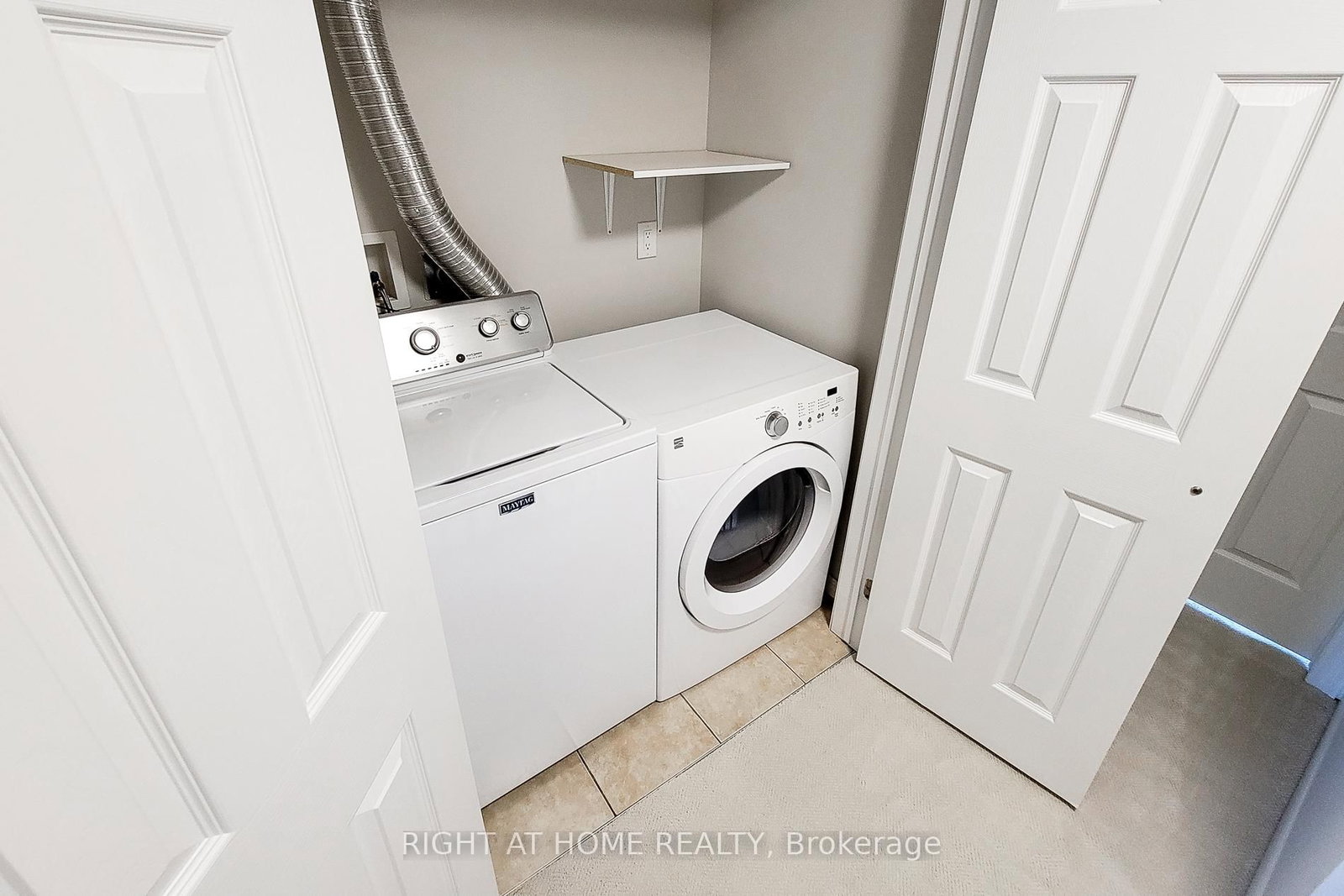 1380 Costigan Road • #33 • Milton, ON photo 17