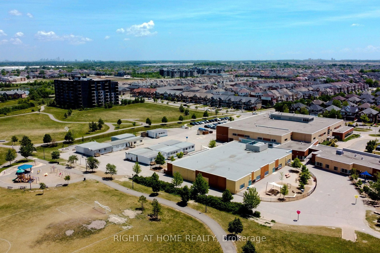 1380 Costigan Road • #33 • Milton, ON photo 24