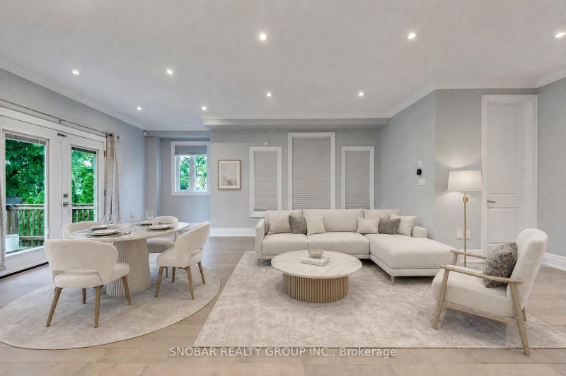 1 Aura Lea Boulevard