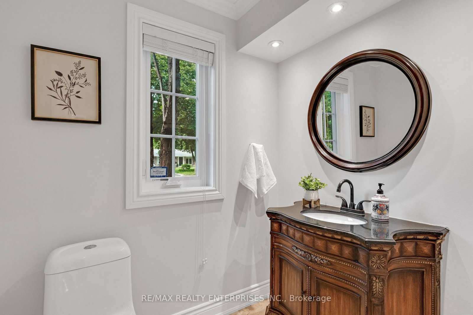 2084 Obeck Crescent • Mississauga, ON photo 16