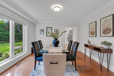 2084 Obeck Crescent • Mississauga, ON photo 9