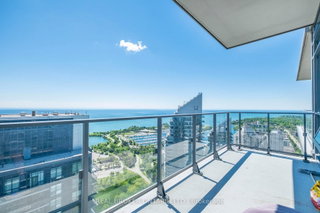 UPH07 - 2220 Lake Shore Boulevard W